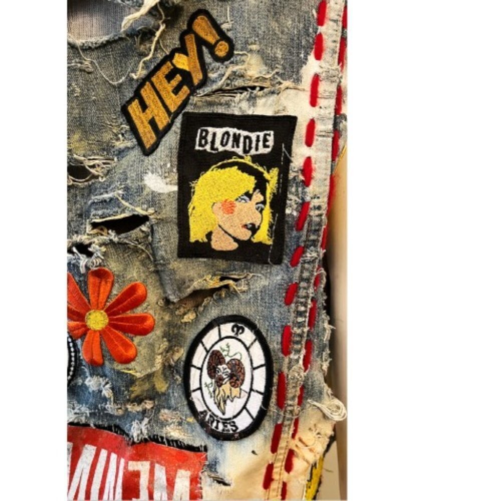 DREAM & DESTROY PUNK ROCK PATCH CUSTOM VINTAGE DENIM VEST - Picture 14 of 16